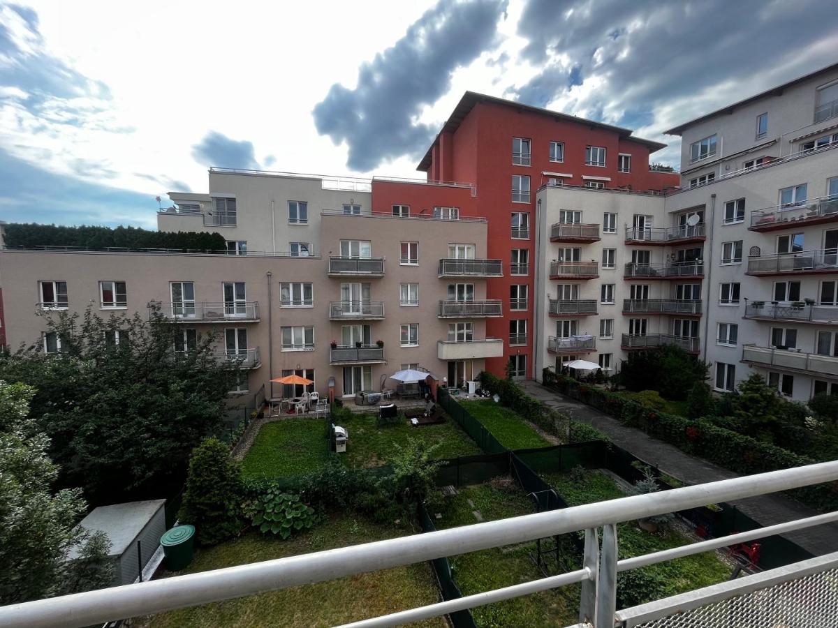 Monfas Apartment Garden City Praha Eksteriør bilde